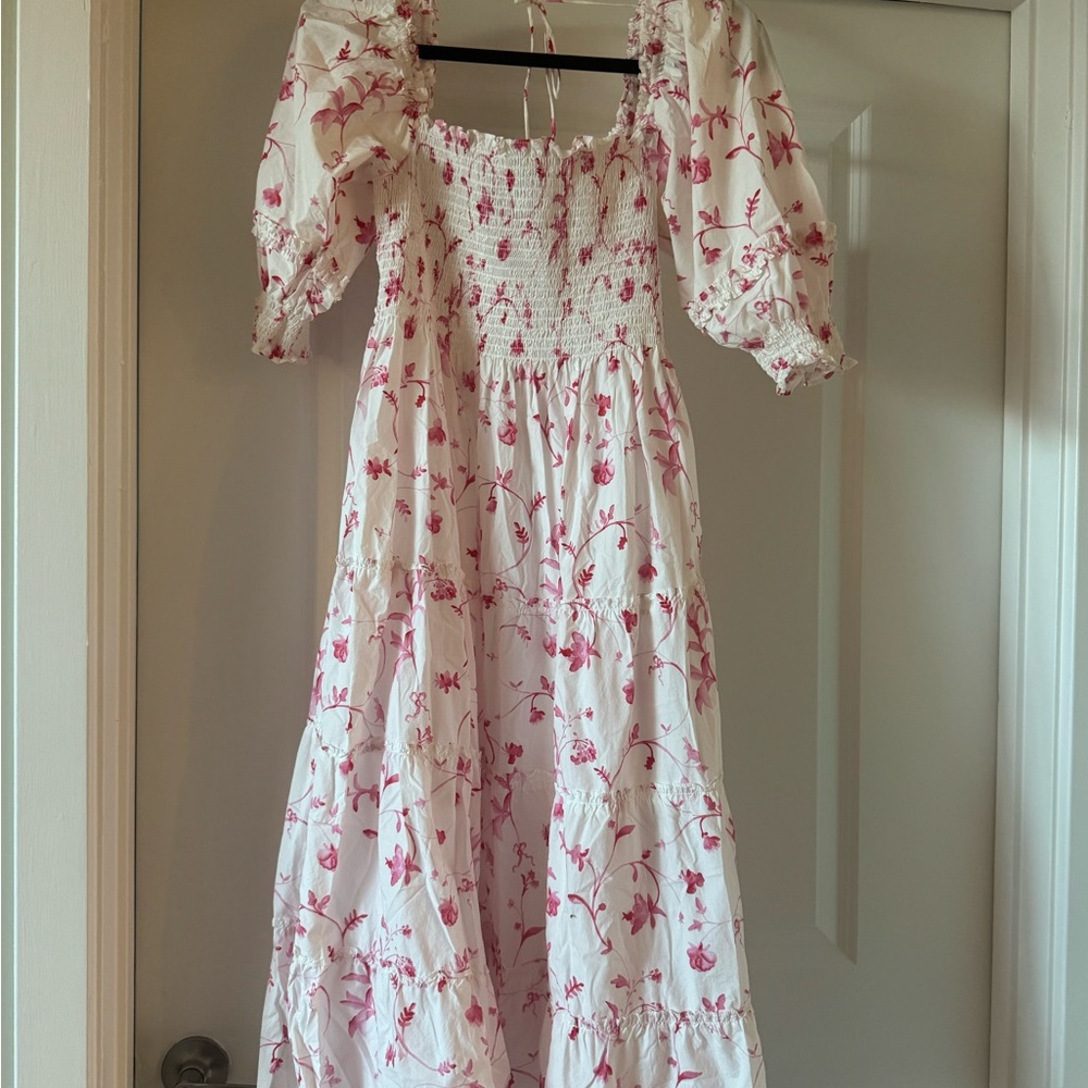 Hill House Nesli Nap Dress - white and pink floral